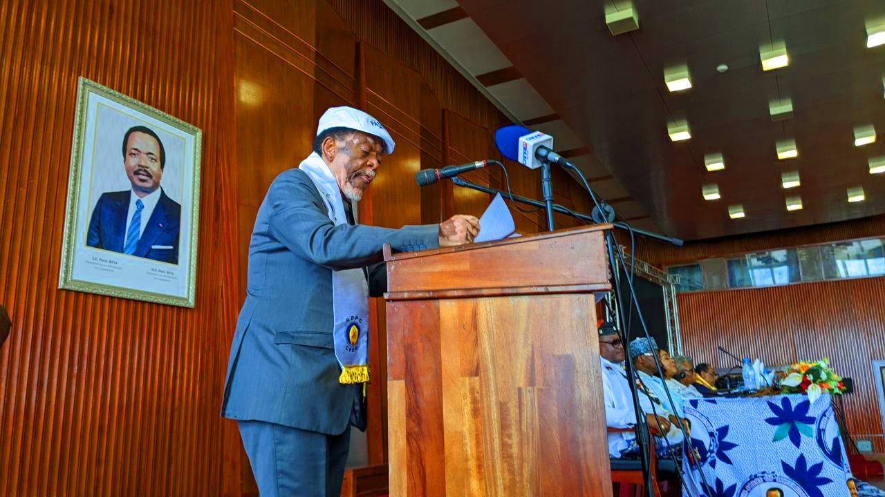Jean NKUETE au nom de Paul BIYA : un appel à la maturité politique et à la confiance institutionnelle.